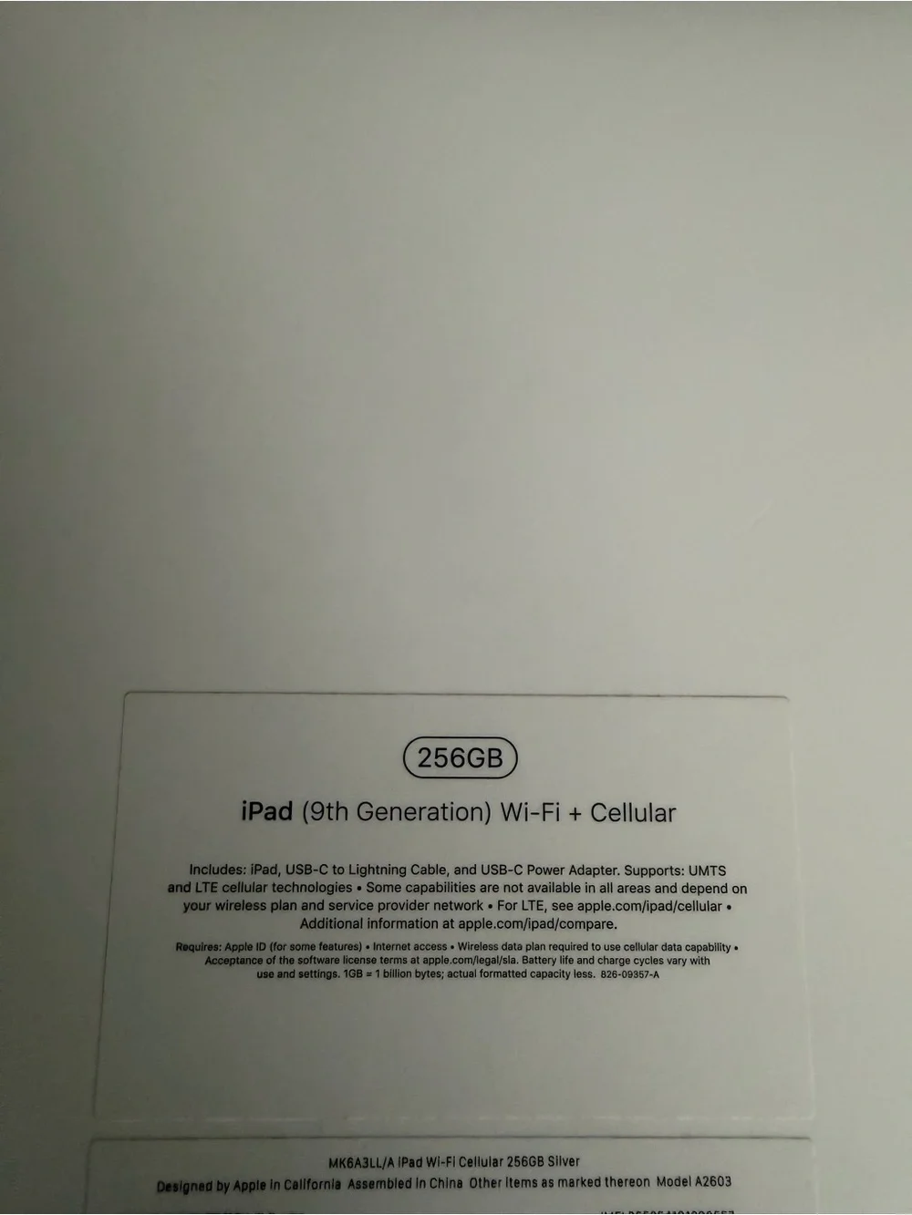 Apple iPad (9th Generation; 256 GB) Wifi + Cellular in Silver Like New